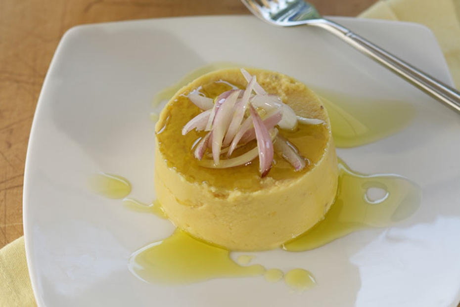 Fava, Puree of Yellow SPlit Peas, an ancient food in Greece.