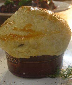 Mama2_beef-in-puff-pastry
