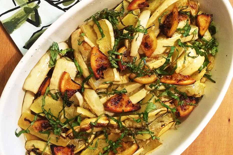 Greek zucchini salad with Orange