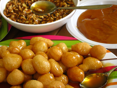 Ikarian loukoumades with Ikarian honey