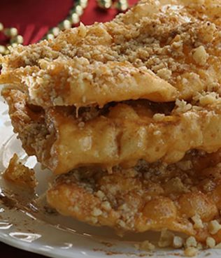 Honeyed Dough Strips: Xerotigana aka Diples Honeyed Dough Strips: Xerotigana aka Diples