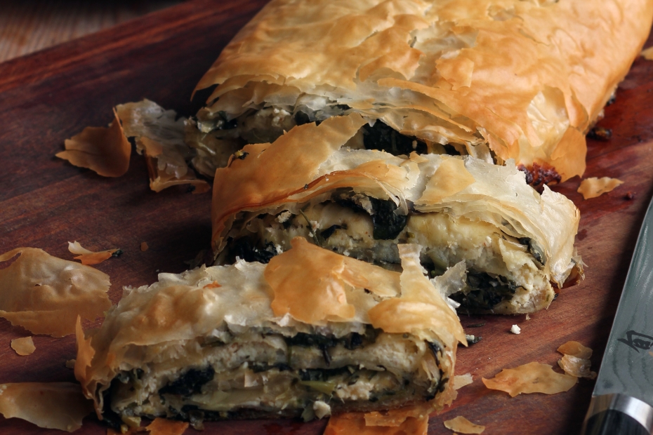 Spinach Pie Phyllo roll