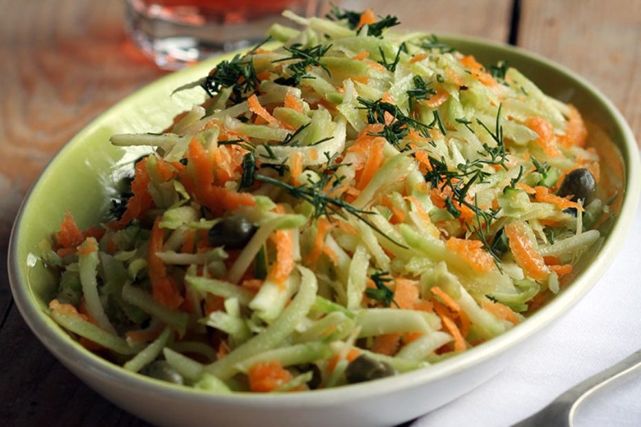 Winter salad with grated broccoli stalks, cabbage and carrots.