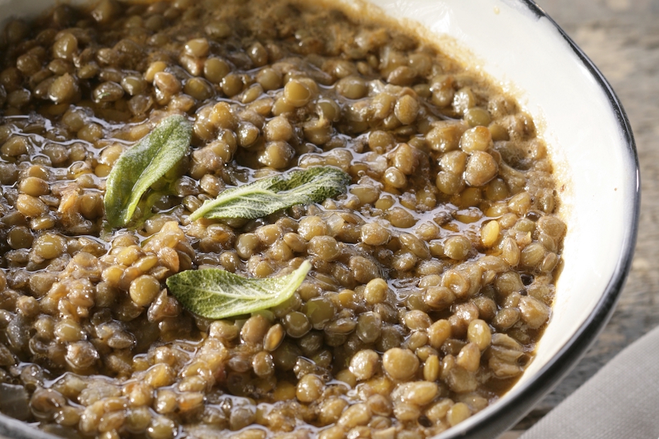 Lentil soup with sage and chile peppers from Ikaria