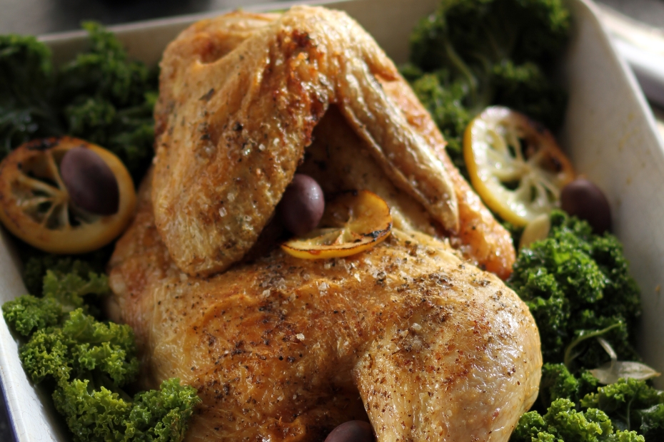 Greek Lemony Chicken in the Oven with Oregano, Kale, Kalamata Olives