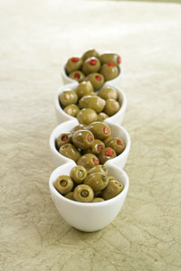 STUUFED-GREEN-OLIVES