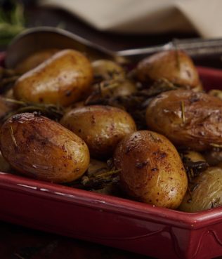 Pan- Seared Potatoes with Red Wine and Herbs