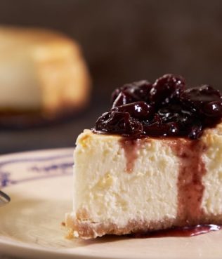 Greek Yogurt Cheese Cake with Mastiha