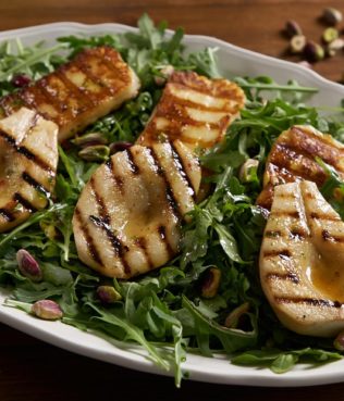 Arugula Salad with Grilled Pears and Grilled Haloumi