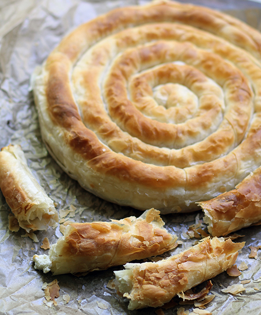 Coiled cheese phyllo pie