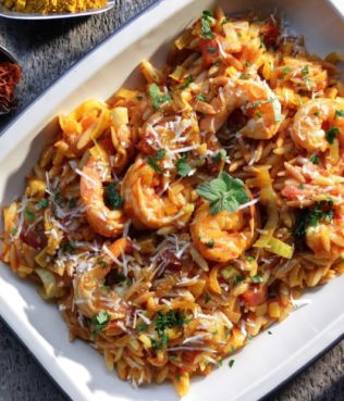 Shrimp Yiouvetsi with Greek Saffron and Curry