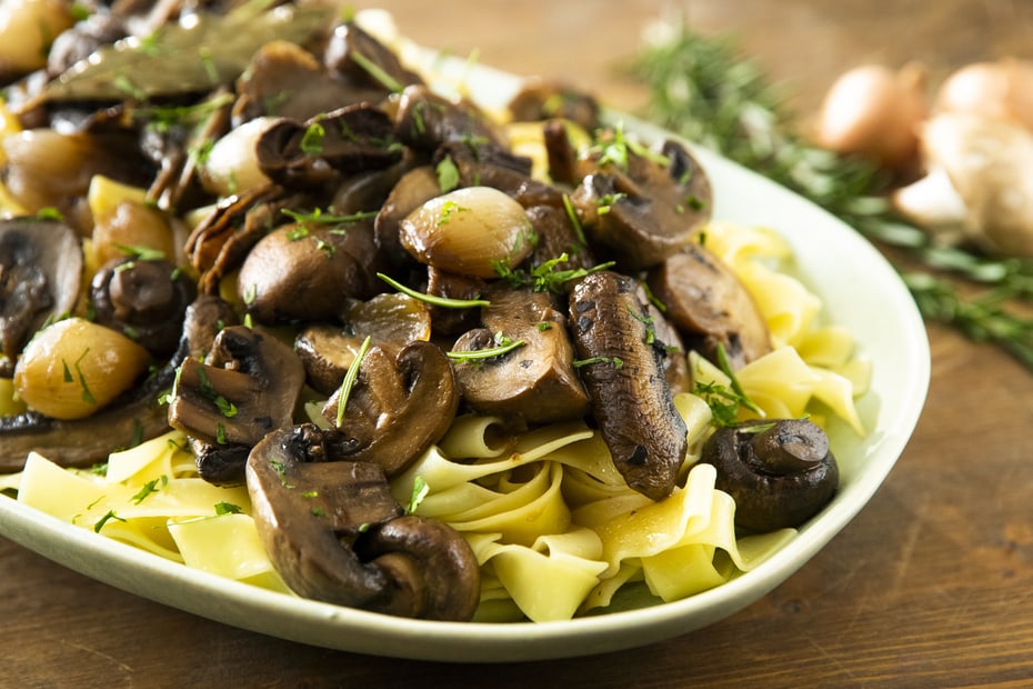 Mushroom Fideuà - Cilantro and Citronella