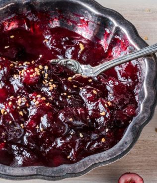 Cranberry Sauce with Greek Flavors