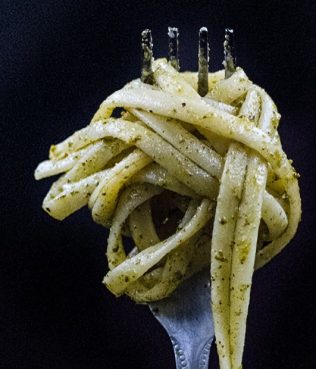 Linguine or Spaghetti with Greens and Feta Pesto