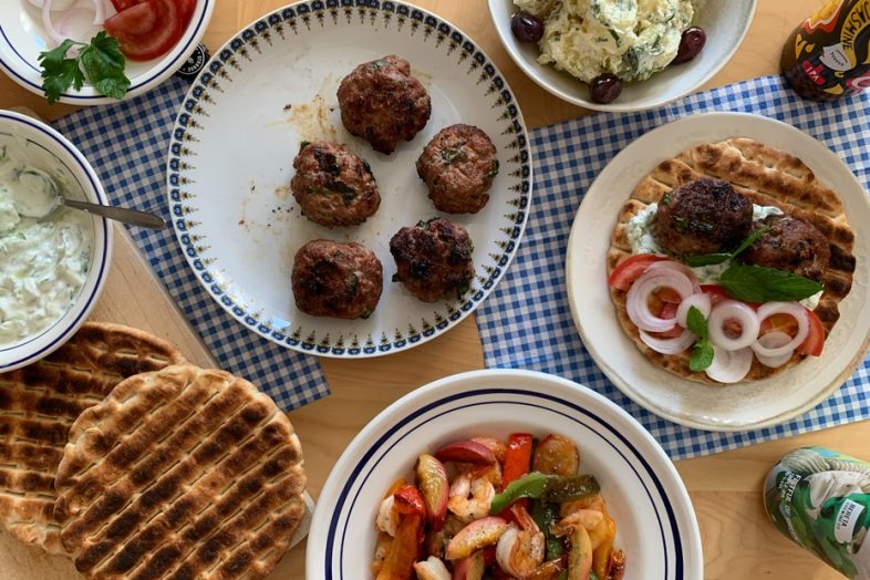 Small Lamb Burgers With Onion Juice Marinade Recipe