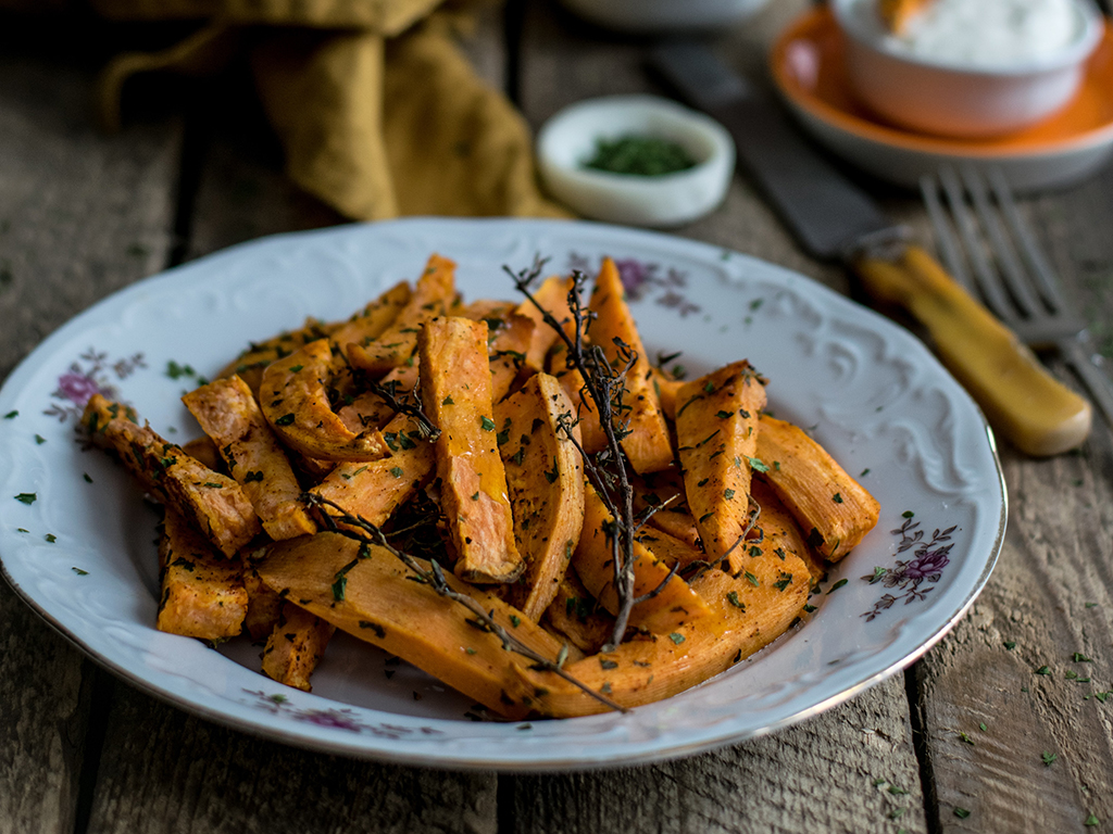 SWEET POTATO OVEN FRIED WITH HERBS