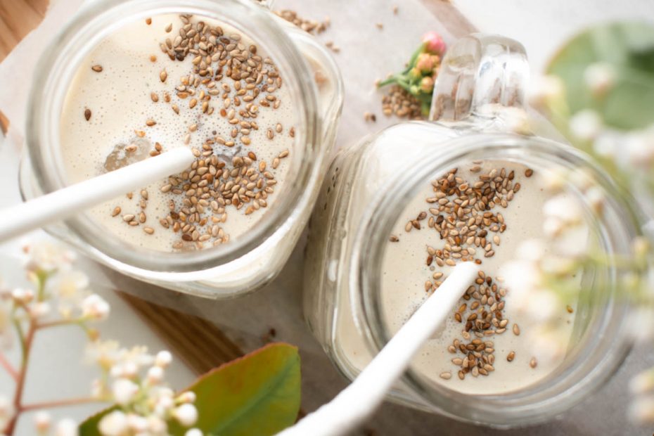 Roasted apple tahini smoothie