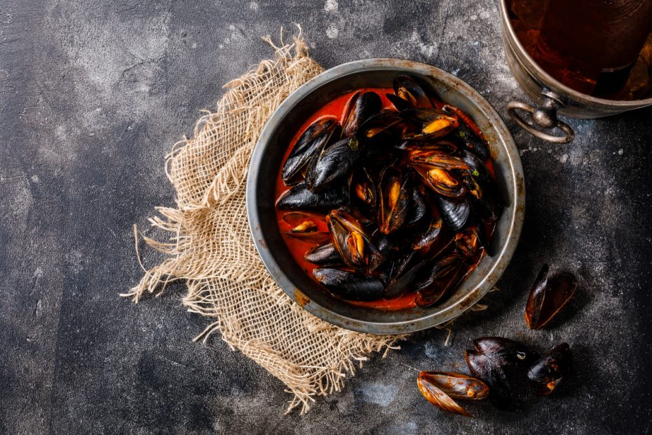 Mussels Cooked in Tomato Sauce
