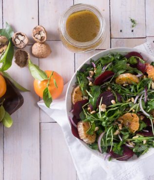 WARM ROASTED BEET &  TANGERINE SALAD WITH ARUGULA, WALNUTS AND RED ONIONS