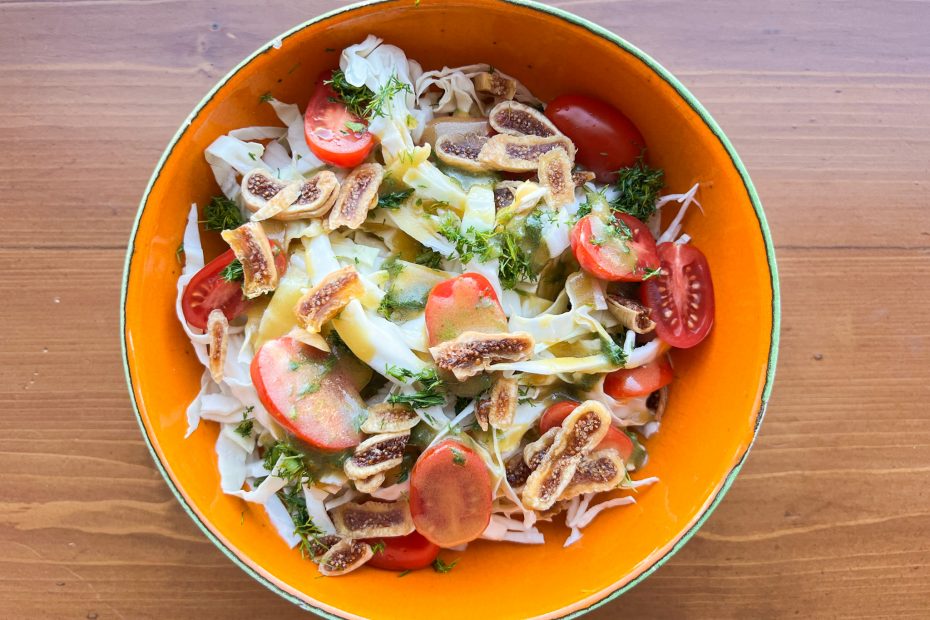 Cabbage-Fig Salad