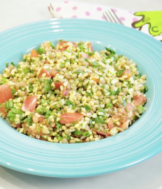 LENTIL-BULGUR SALAD WITH PARSLEY AND HOT PEPPERS