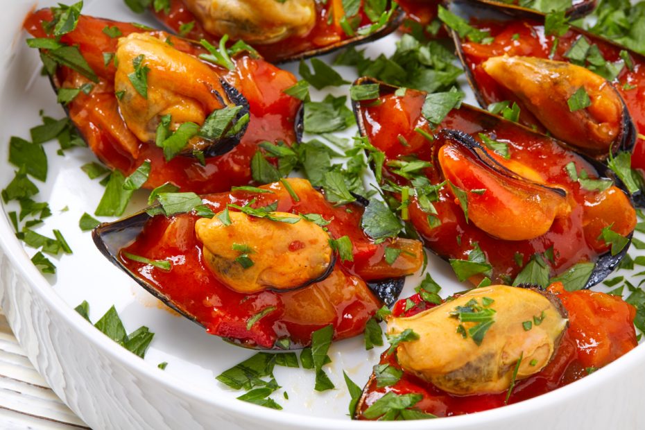 Mussels With Spicy Tomato Sauce