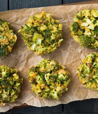 MINI BAKED BROCCOLI FRITTATAS