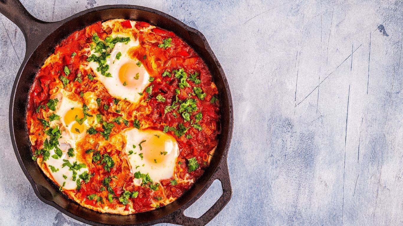 Eggs Baked in Spicy Tomato Sauce Mediterranean Diet, Healthy Greek