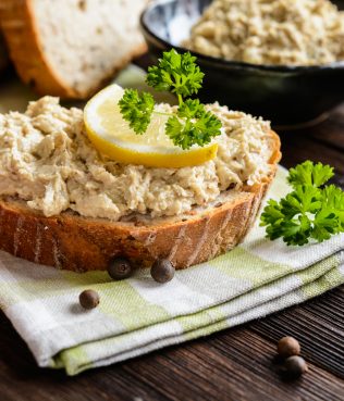 MACKEREL SALAD