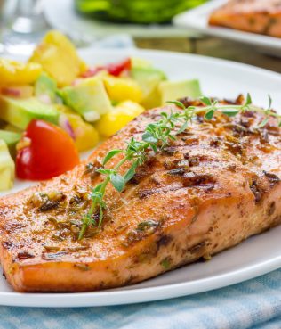 Grec-Mex Salmon with Avocado-Tomato Greek Salad