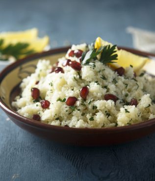 CAULIFLOWER COUSCOUS WITH POMEGRANATE SEEDS