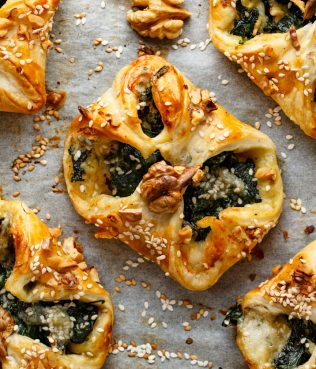 Puff Pastry Stuffed With Spinach And Gorgonzola Cheese