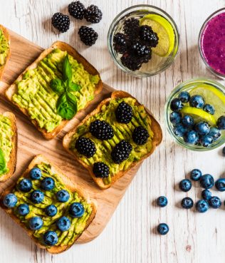 Avocado Toast With Basil, Berries and Olive Oil