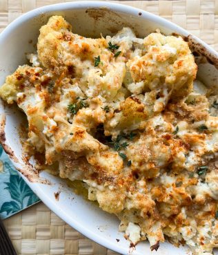 Cauliflower au gratin with Feta, Thyme and Paprika